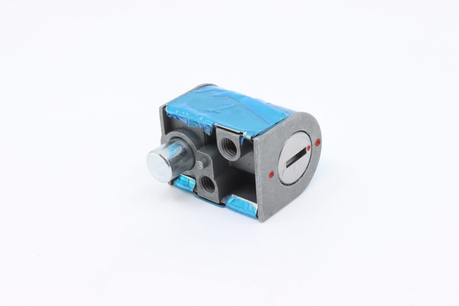 products/100/001/516/51/9GQ0-010100 1.jpg