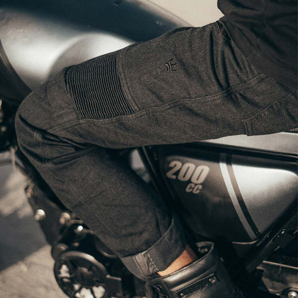 products/100/003/828/12/Moto dzinsai Pando KARLDO SLIM BLACK_real1.jpg