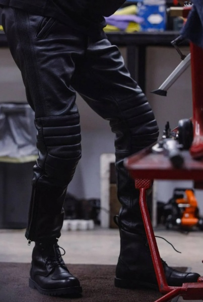 products/100/003/831/12/Moto kelnes KATANA SLIM BLACK  Motorcycle Leather Pants 8.jpg