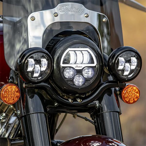 products/100/003/936/52/LED zibintai Pathfinder S Indian Motorcycle 2884708-266 Juodijpg_1.jpg
