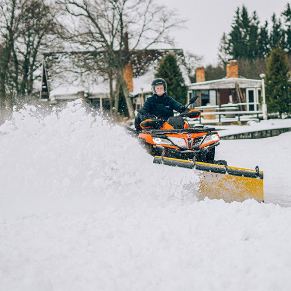 products/100/004/065/32/Sniego peilis plastikas 1520mm auksto metimo 20.8000_5.jpg