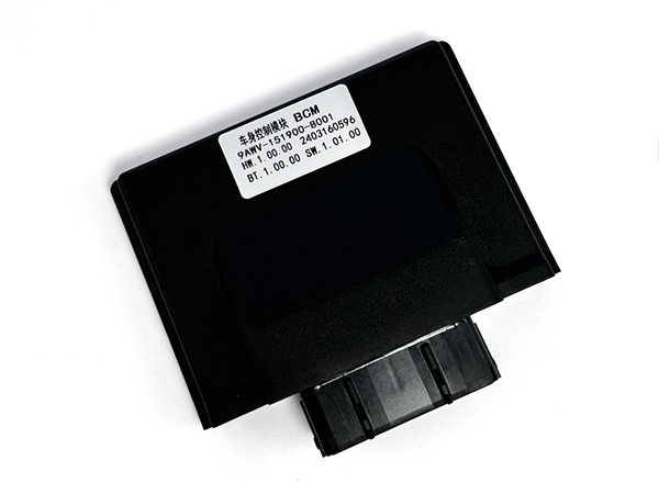 products/100/004/754/45/9AWV-151900-8000.jpg