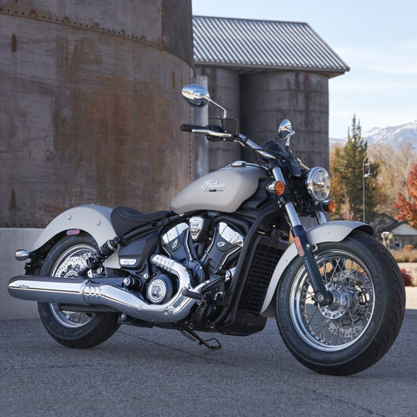 products/100/005/002/12/Indian-Scout-Classic-Limited-2025-Sliver-Quartz-Smoke-p4.jpg