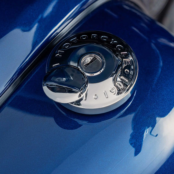 products/100/005/013/98/Uzrakinamas bako dangtelis Chromas Indian Motorcycle 2884600-156_3.jpg