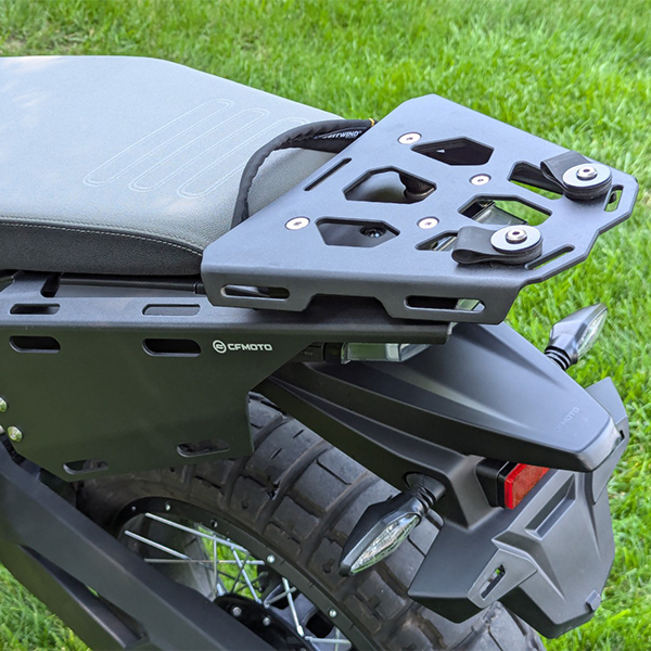 products/100/005/048/33/Minkstu krepsiu 40L laikikliai CFMOTO 450MT_4.jpg