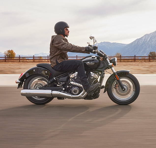 products/100/005/094/35/Indian-Motorcycle-Scout-Classic-ABS-2025-Black-Metallic-p8.jpg