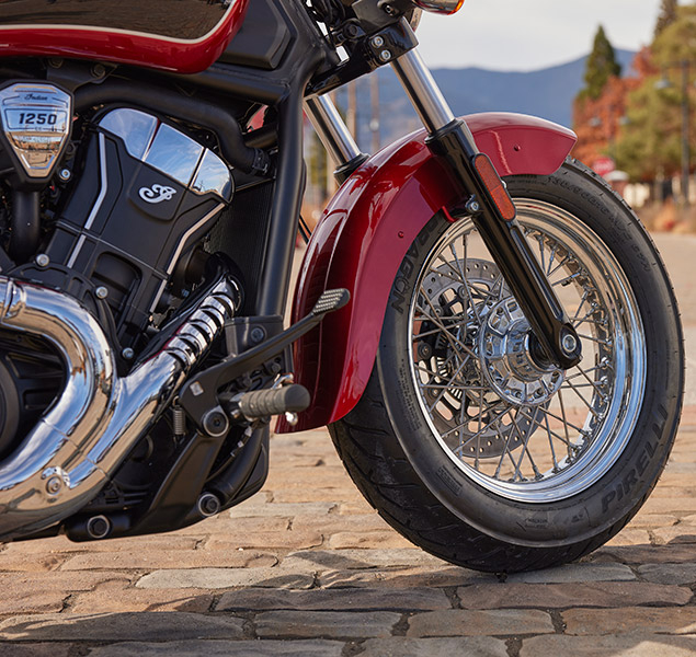 products/100/005/094/37/Indian-Motorcycle-Scout-Classic-Limited-Tech-ABS-2025-Sunset-Red-Metallic-p8.jpg