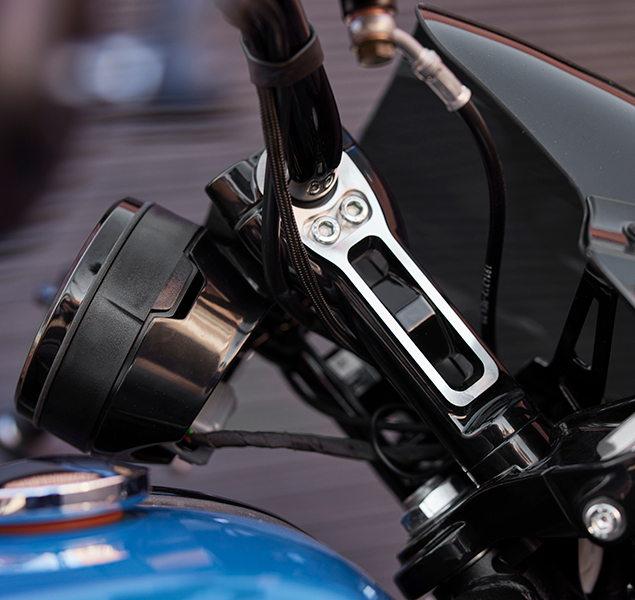 products/100/005/094/42/Indian-Motorcycle-Sport-Scout-Limited-ABS-2025-Storm-Blue-p10.jpg