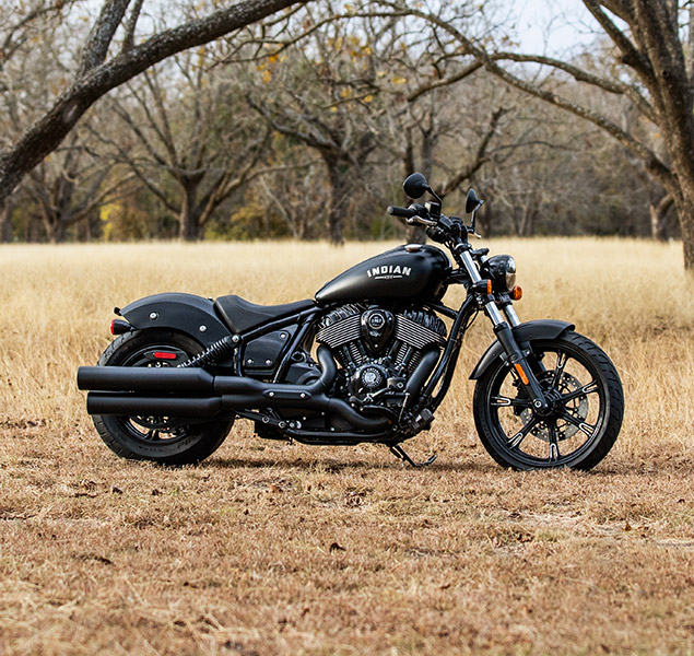 products/100/005/094/45/Indian-Chief-Dark-Horse-ABS-2025-Black-Smoke-p4.jpg