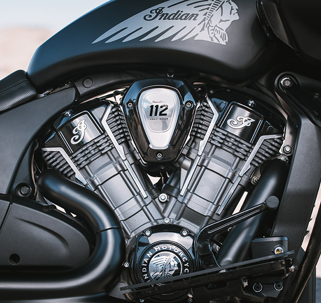 products/100/005/094/49/Indian-Challenger-Dark-Horse-112-2025-Black-Smoke-p9.jpg