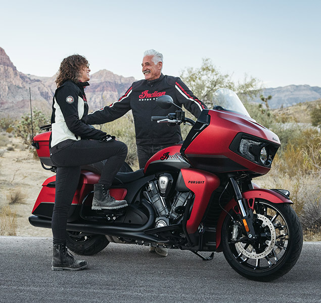 products/100/005/094/51/Indian-Motorcycle-Pursuit-Dark-Horse-112-Sunset-Red-Smoke-2025-p8.jpg