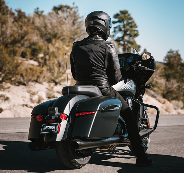 products/100/005/094/53/Indian-Chieftain-PowerPlus-Dark-Horse-112-Black-Smoke-2025-p13.jpg