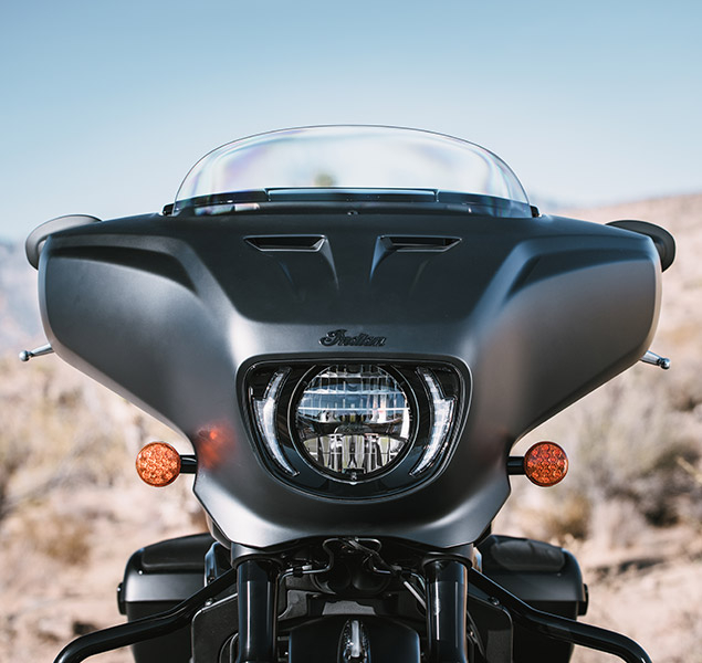 products/100/005/094/53/Indian-Chieftain-PowerPlus-Dark-Horse-112-Black-Smoke-2025-p8.jpg