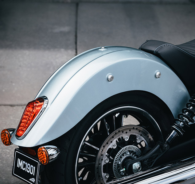 products/100/005/095/16/Indian-Motorcycle-Scout-Sixty-Classic-Limited-ABS-2025-Frost-Silver-p10.jpg