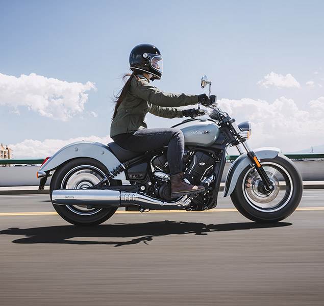 products/100/005/095/16/Indian-Motorcycle-Scout-Sixty-Classic-Limited-ABS-2025-Frost-Silver-p11.jpg