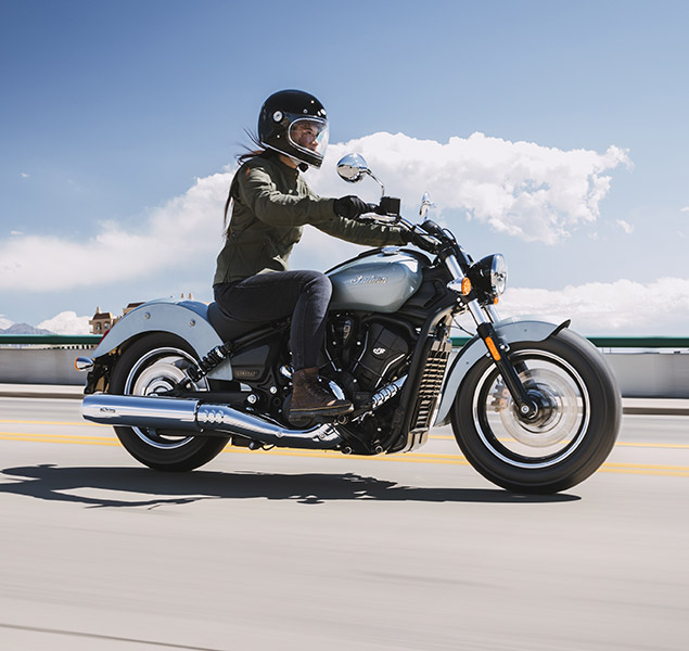 products/100/005/095/16/Indian-Motorcycle-Scout-Sixty-Classic-Limited-ABS-2025-Frost-Silver-p12.jpg