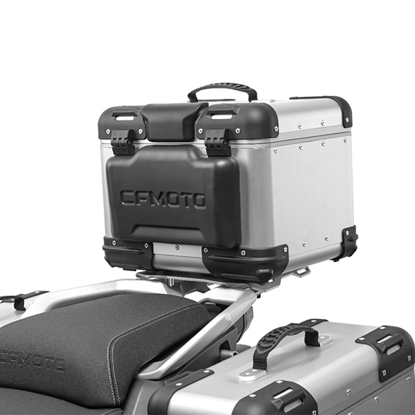 products/100/005/518/70/Daiktadeziu komplektas CFMOTO 450-700-800MT ir 800-1000MT-X sidabrines sp._3.jpg