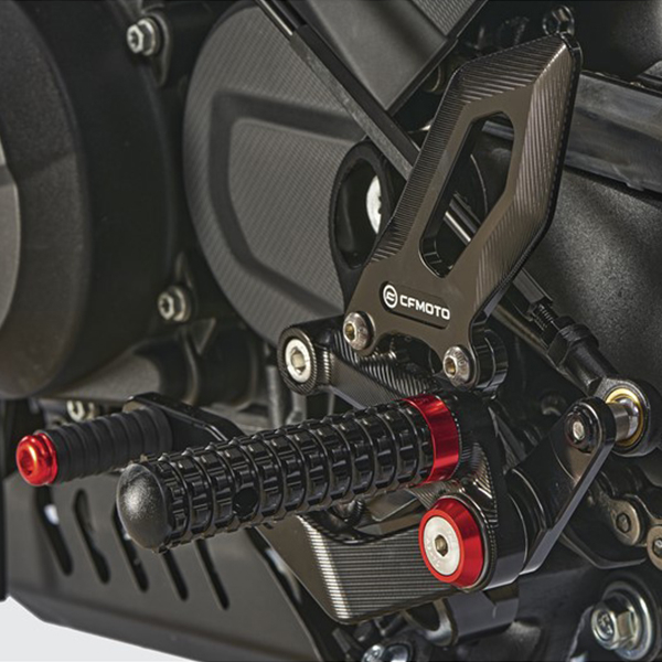 products/100/005/519/66/Reguliuojamas pakojis kaire puse CFMOTO 800NK_2.jpg