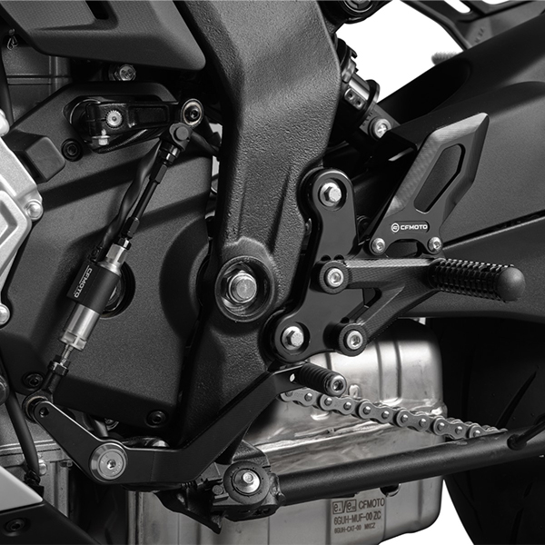 products/100/005/520/07/Reguliuojamas pakojis kaire puse CFMOTO 675SR-R.jpg