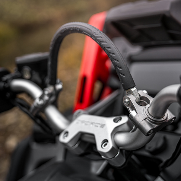 products/100/005/520/55/Vairo rankena CFMOTO ir GOES keturraciams_1.jpg