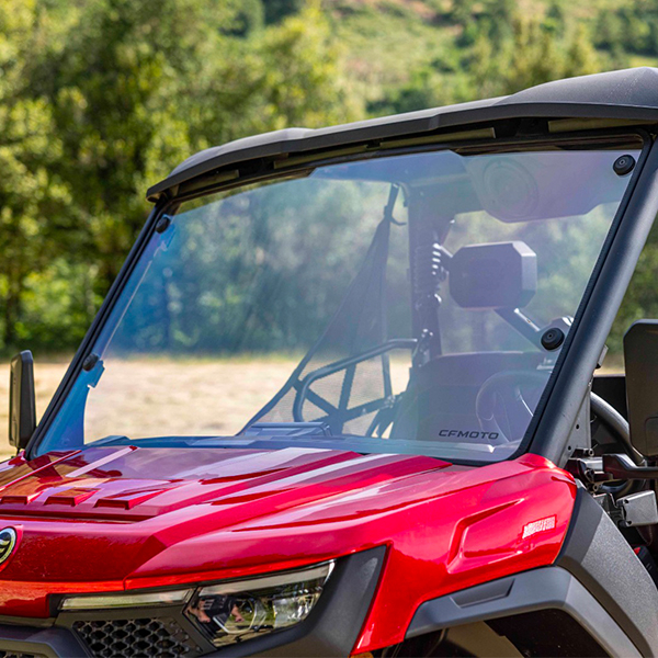 products/100/005/521/60/Priekinis stiklas CFMOTO U10 PRO_1.jpg