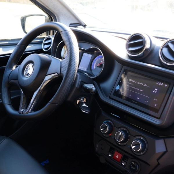 products/100/005/574/98/AIXAM E-COUPE GTI Elektrinis mini miesto automobilis_6.jpg