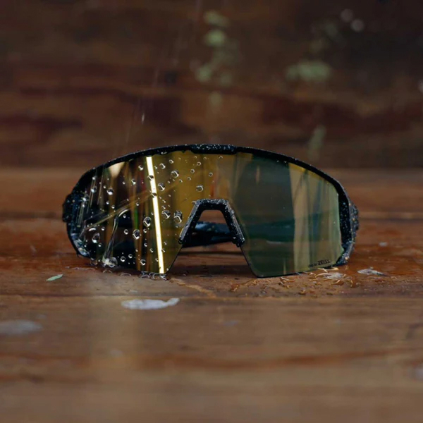 products/100/005/834/35/Purskiklis VisioDry Superhydrophobic Anti-Rain Aerosol 35ml_3(1).jpg