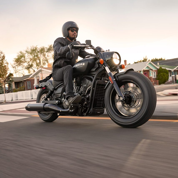 products/100/005/835/95/Indian Motorcycle Scout Bobber LimitedTech ABS 2026_real1.jpg