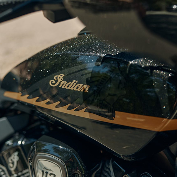 products/100/005/862/72/Indian Motorcycle Chieftain PowerPlus Dark Horse 112 Package ABS 2026_real3.jpg