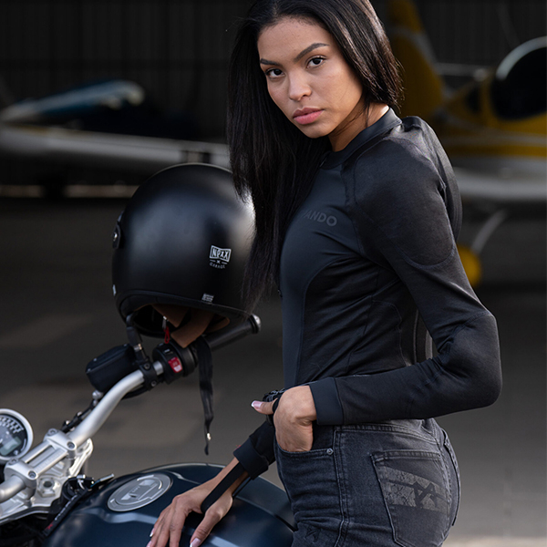 products/100/005/872/12/Apsauginiai marskineliai moterims Pando SHELL WW BLACK 02_studio.jpg