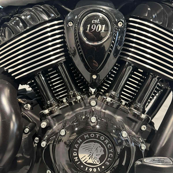 products/100/005/913/92/Naudotas Indian Motorcycle Sport Chief Ghost White Metallic ABS 2024_6.jpg