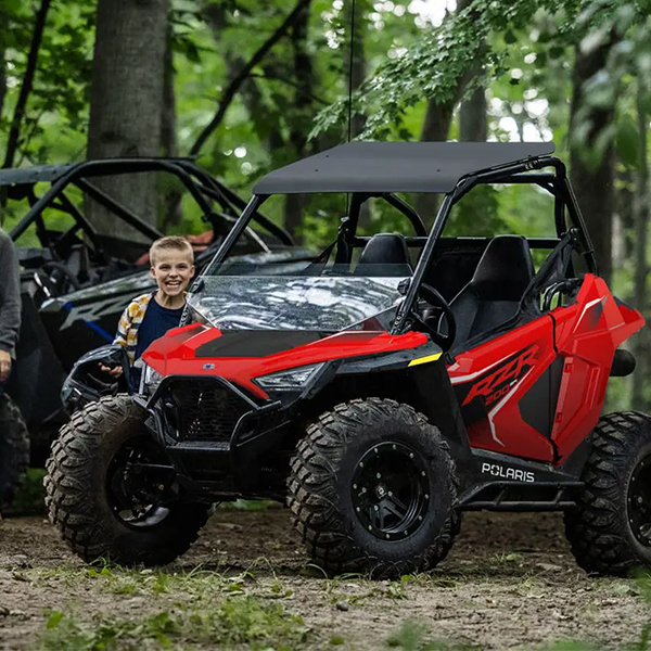 products/100/005/937/81/Vaikiskas keturratis Polaris RZR 200 2025_real.jpg