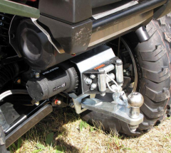products/100/001/230/45/05.2700_05-rear-winch-hitch-mounting-adapter-polaris-sportsman-850-1000-iron-baltic.jpg