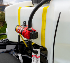 products/100/002/711/32/Purkstuvas MOOSE 56.8 Litru ATV SPRAYER 1.0 GPM MSE 5301454_1.jpg