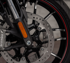 products/100/002/994/52/indian motorcycle challenger titanium black metallic abs 2022 2.jpg