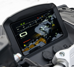 products/100/004/840/72/CFMOTO CFORCE 850 Touring G3 keturratis T3b ratinis traktorius_real3.jpg