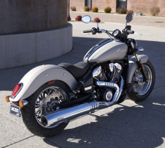 products/100/005/002/12/Indian-Scout-Classic-Limited-2025-Sliver-Quartz-Smoke-p6.jpg