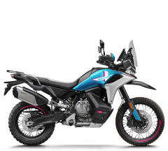 products/100/005/005/92/CFMOTO_800MT-X_Zephyr_Blue_2025_p2.jpg