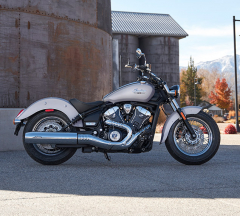 products/100/005/094/36/Indian-Motorcycle-Scout-Classic-Limited-ABS-2025-Silver-Quartz-Smoke-p4.jpg