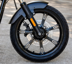products/100/005/094/45/Indian-Chief-Dark-Horse-ABS-2025-Black-Smoke-p8.jpg