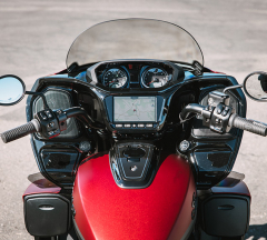 products/100/005/094/51/Indian-Motorcycle-Pursuit-Dark-Horse-112-Sunset-Red-Smoke-2025-p6.jpg