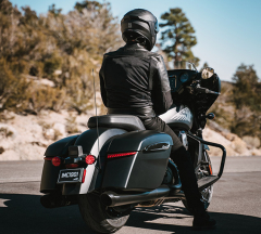 products/100/005/094/53/Indian-Chieftain-PowerPlus-Dark-Horse-112-Black-Smoke-2025-p13.jpg