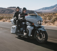products/100/005/094/54/Indian-Motorcycle-Roadmaster-Dark-Horse-PowerPlus-Storm-Gray-2025-p12.jpg
