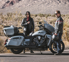 products/100/005/094/54/Indian-Motorcycle-Roadmaster-Dark-Horse-PowerPlus-Storm-Gray-2025-p6.jpg