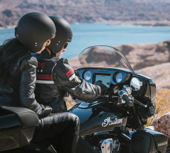 products/100/005/094/55/Indian-Motorcycle-Roadmaster-Limited-PowerPlus-Black-Metallic-2025-p12.jpg