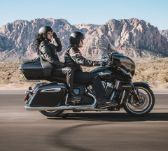 products/100/005/094/55/Indian-Motorcycle-Roadmaster-Limited-PowerPlus-Black-Metallic-2025-p13.jpg