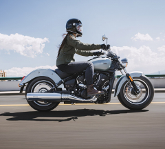 products/100/005/095/16/Indian-Motorcycle-Scout-Sixty-Classic-Limited-ABS-2025-Frost-Silver-p11.jpg