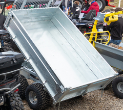 products/100/005/117/32/Keturracio priekaba Bronco 3-Way Tip Trailer max 1600kg 77-12186_1.jpg