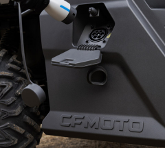 products/100/005/124/15/CFMOTO_UFORCE_U6_EV_2025_p11.jpg