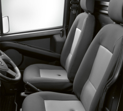 products/100/005/575/52/AIXAM E-TRUCK DROP SIDE Elektrinis mini krovininis automobilis_Seats.jpg